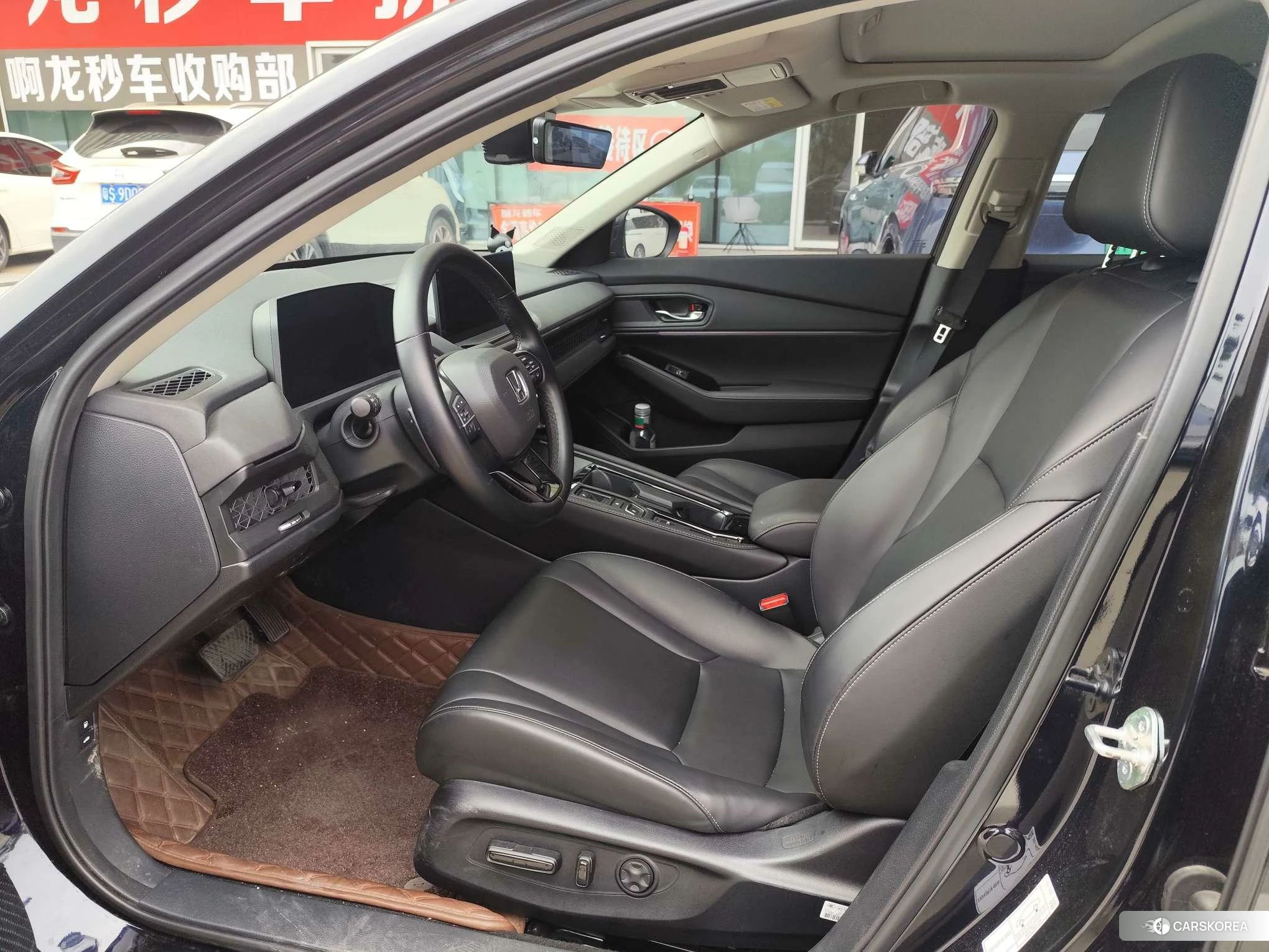 Honda Accord PHEV id 4511001 из Китая 7