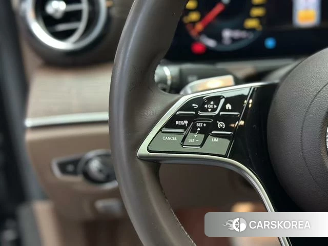 Mercedes-Benz E-class id 4301493 из Китая 13