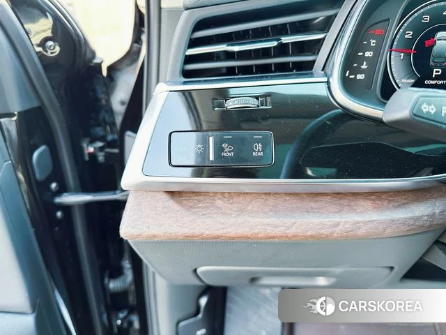 Audi Q7 id 4263345 из Китая 19