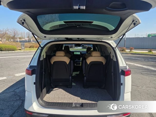 Kia Carnival 4th generation id 3919772 из Кореи 16