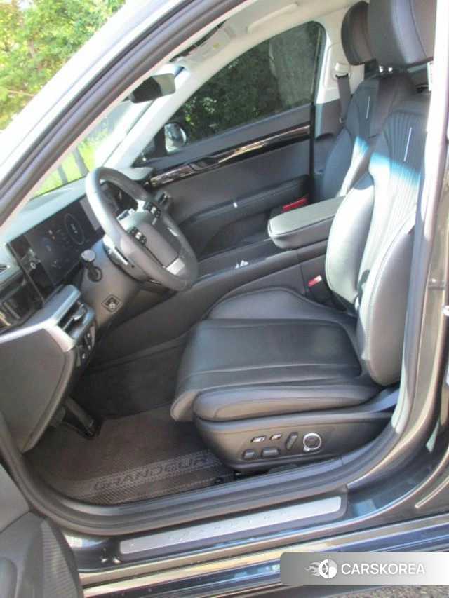 Hyundai Grandeur (GN7) id 4414293 из Кореи 17