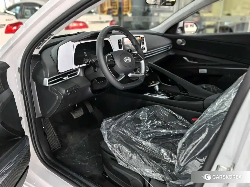 Hyundai Elantra id 4622335 из Китая 7