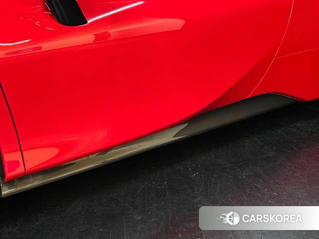 Ferrari SF90 Spider id 4349458 из Кореи 17