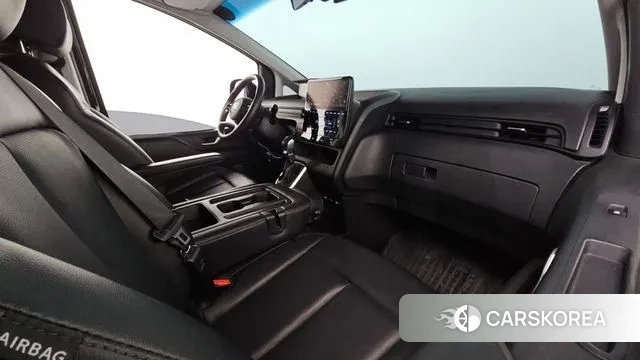 Hyundai Staria id 3680148 из Кореи 17