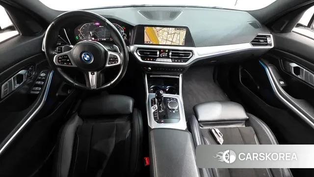 BMW 3 Series (G20) id 3468164 из Кореи 17