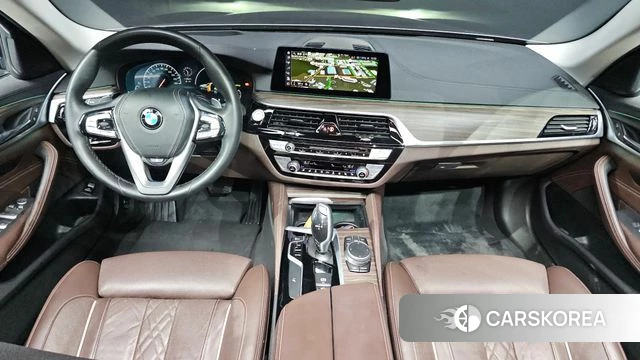 BMW 5 Series (G30) id 4397411 из Кореи 28