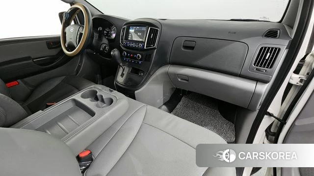 Hyundai The New Grand Starex id 3916398 из Кореи 17