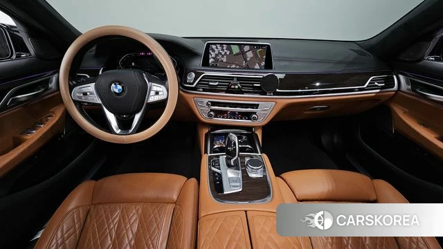 BMW 7 Series (G11) id 3812738 из Кореи 17