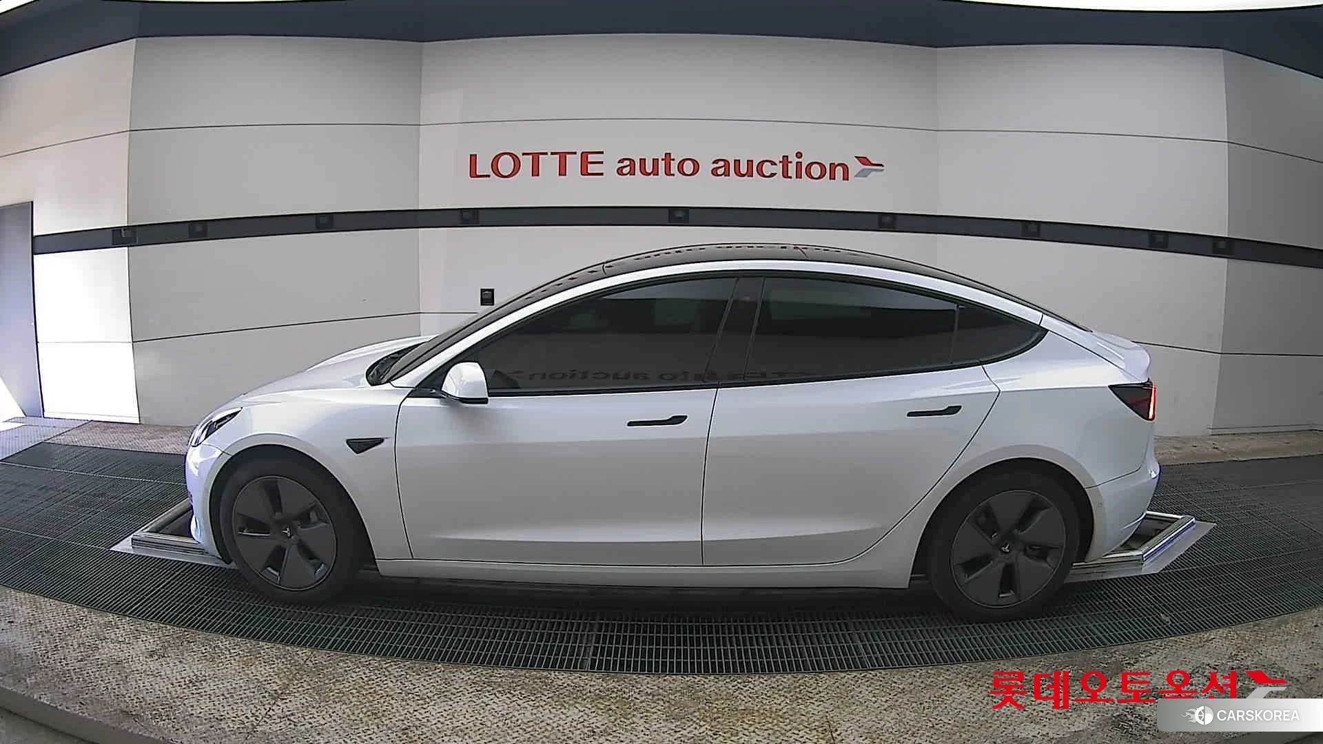 Tesla Model 3 Long Range id 3882115 из Кореи 35