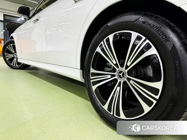 Mercedes-Benz E-Class W214 id 3517681 из Кореи 17