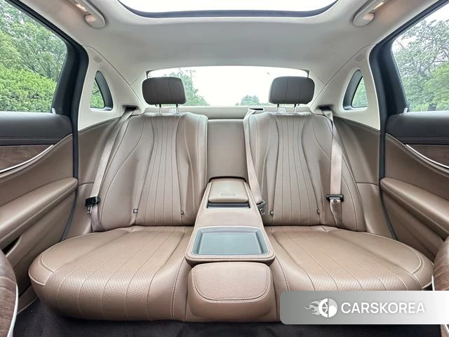 Mercedes-Benz E-class id 4393247 из Китая 42