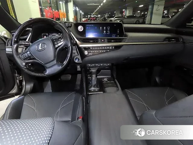 Lexus ES300h 7th generation id 3463702 из Кореи 17