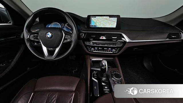 BMW 5 Series (G30) id 4794965 из Кореи 27