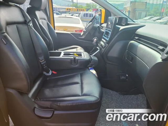 Hyundai Staria id 2795479 из Кореи 17