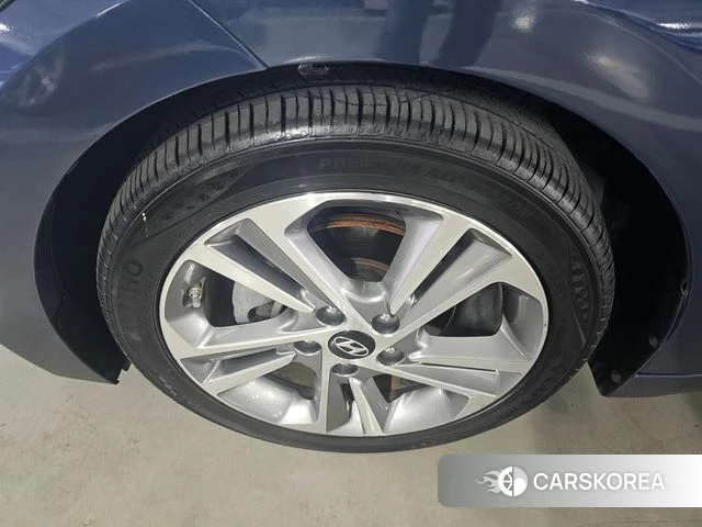 Hyundai Avante AD id 4845887 из Кореи 17