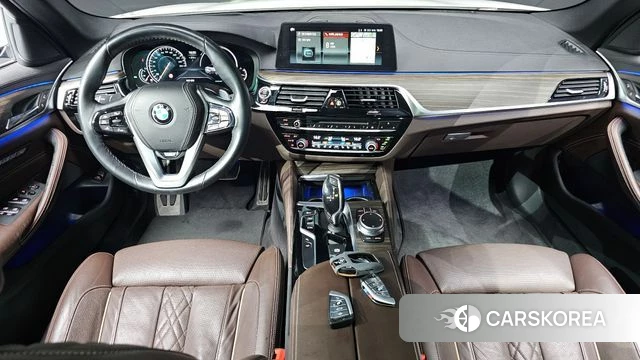 BMW 5 Series (G30) id 4781195 из Кореи 30