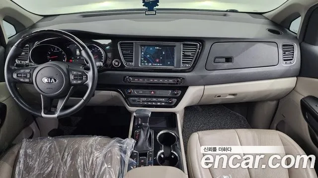 Kia The New Carnival id 2870565 из Кореи 17