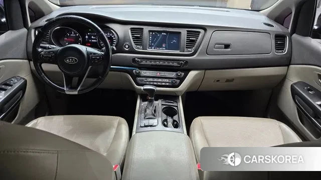 Kia All New Carnival id 3627322 из Кореи 17