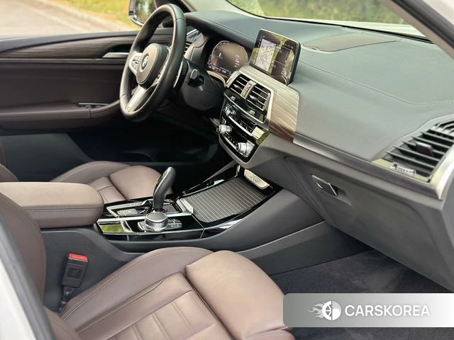 BMW X3 id 4368063 из Китая 19