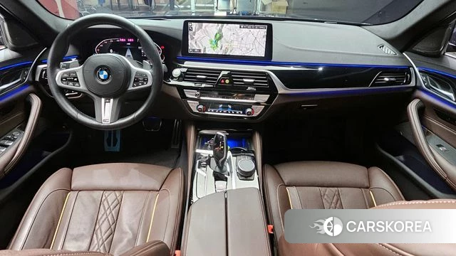 BMW 5 Series (G30) id 3915422 из Кореи 17