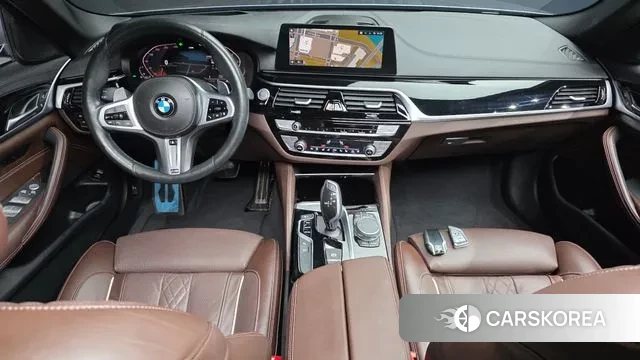 BMW 5 Series (G30) id 3601848 из Кореи 17