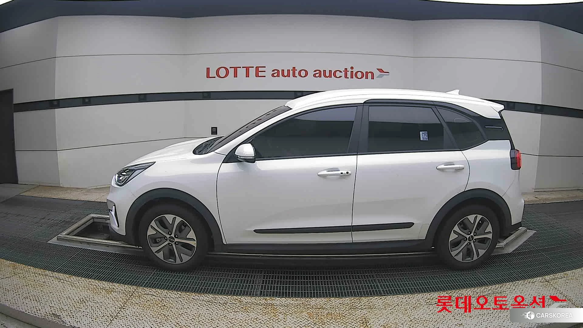 Kia Niro Plus id 4902363 из Кореи 34