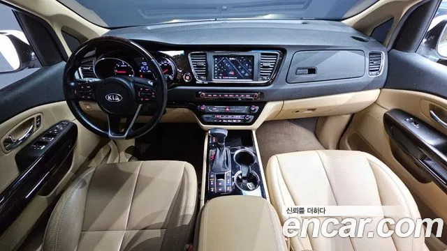 Kia The New Carnival id 2331763 из Кореи 17