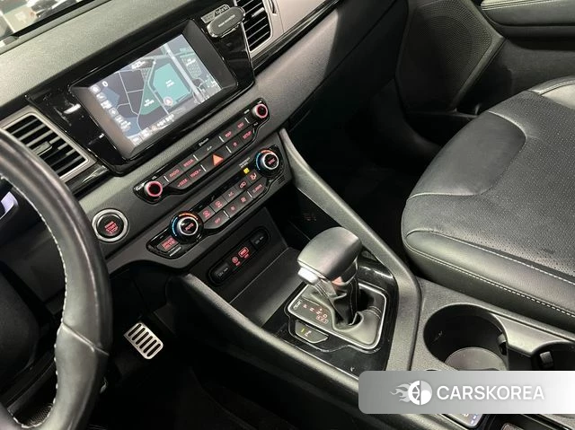 Kia Niro id 3845538 из Кореи 17