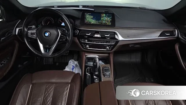 BMW 5 Series (G30) id 3773326 из Кореи 17