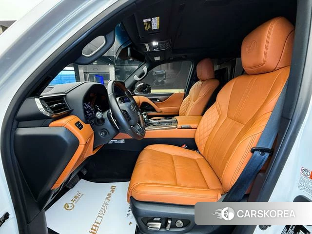Lexus LX id 4261215 из Китая 11
