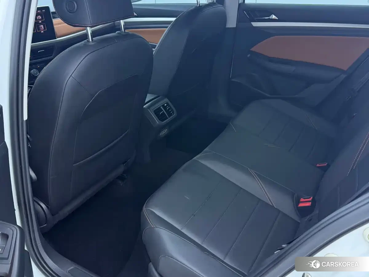 Volkswagen Bora id 4514151 из Китая 14