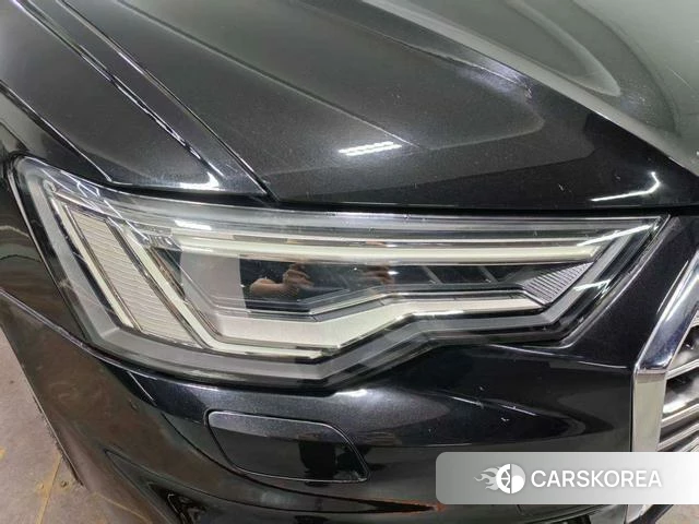Audi A6L id 4392089 из Китая 14
