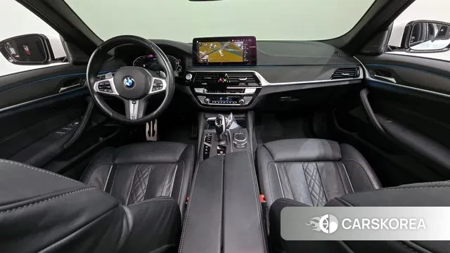 BMW 5 Series (G30) id 3412115 из Кореи 17