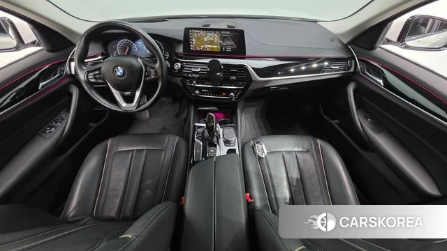 BMW 5 Series (G30) id 3924663 из Кореи 17