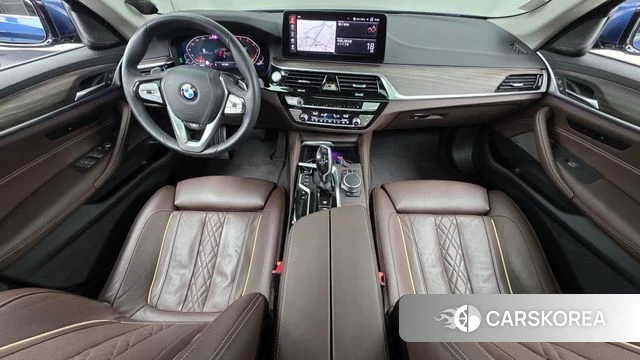BMW 5 Series (G30) id 4707978 из Кореи 17