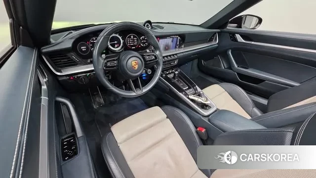 Porsche 911(992) id 3626614 из Кореи 17