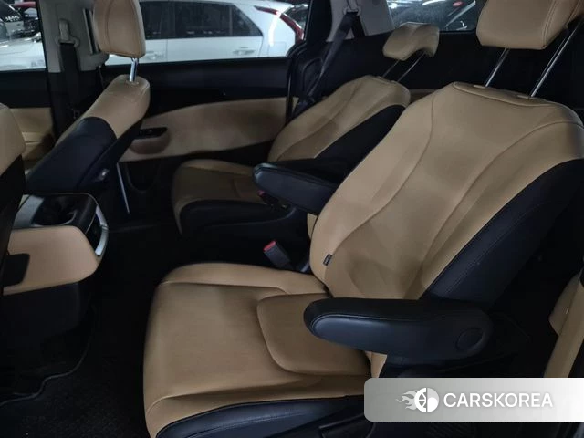 Kia Carnival 4th generation id 3865082 из Кореи 16