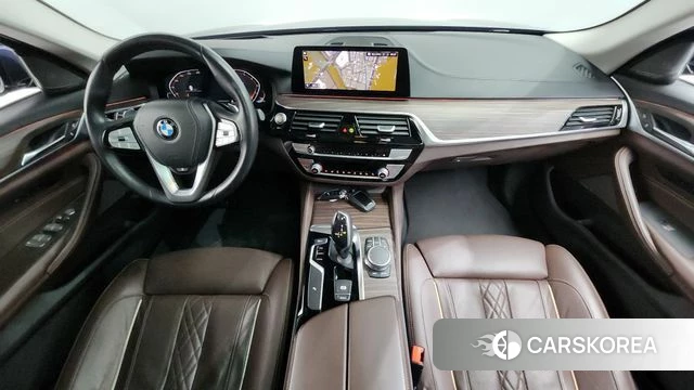 BMW 5 Series (G30) id 4317453 из Кореи 32
