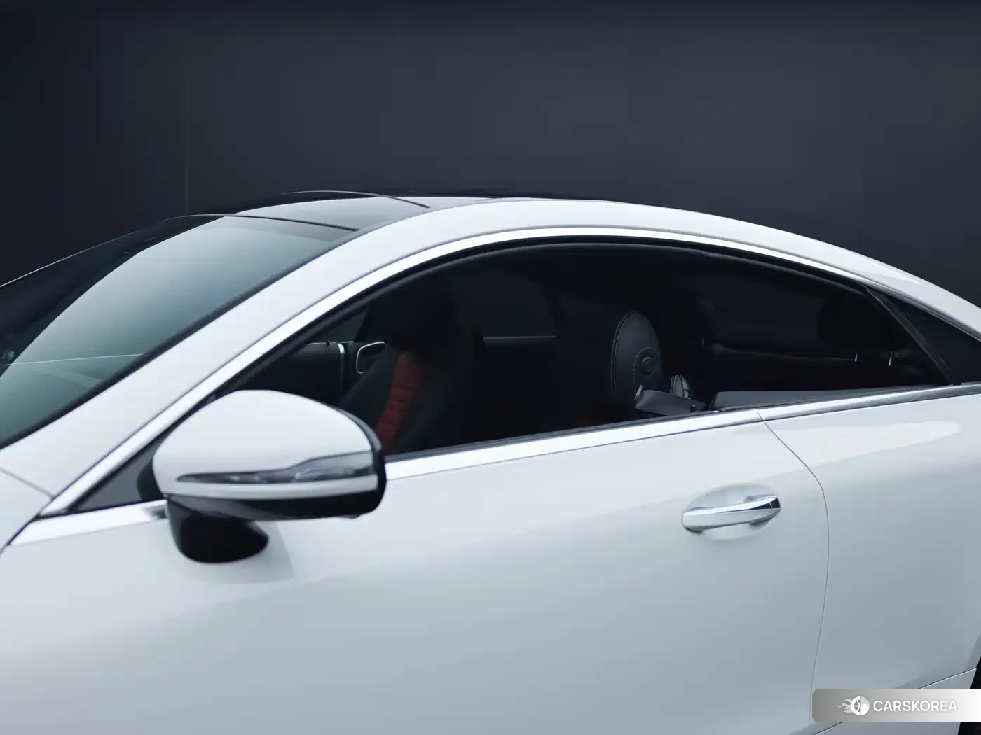 Mercedes-Benz E-Class id 4577504 из Китая 17