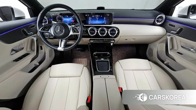 Mercedes-Benz A-Class W177 id 3838127 из Кореи 17