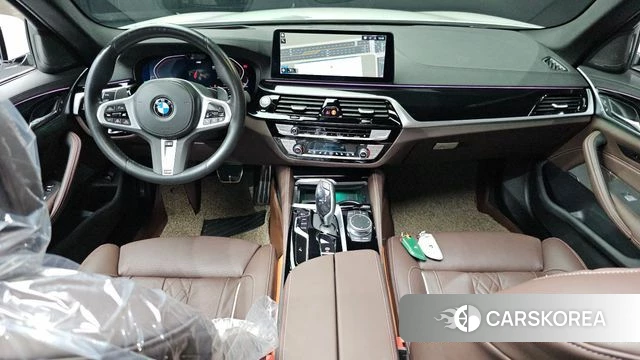 BMW 5 Series (G30) id 4650499 из Кореи 31