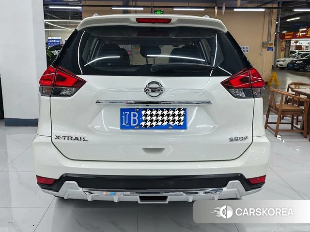 Nissan Qijun id 4301735 из Китая 7