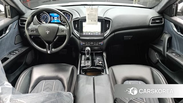 Maserati Ghibli id 4667611 из Кореи 27