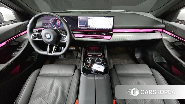 BMW 5 Series (G60) id 3914503 из Кореи 17