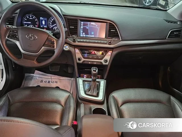 Hyundai Avante AD id 3029345 из Кореи 13