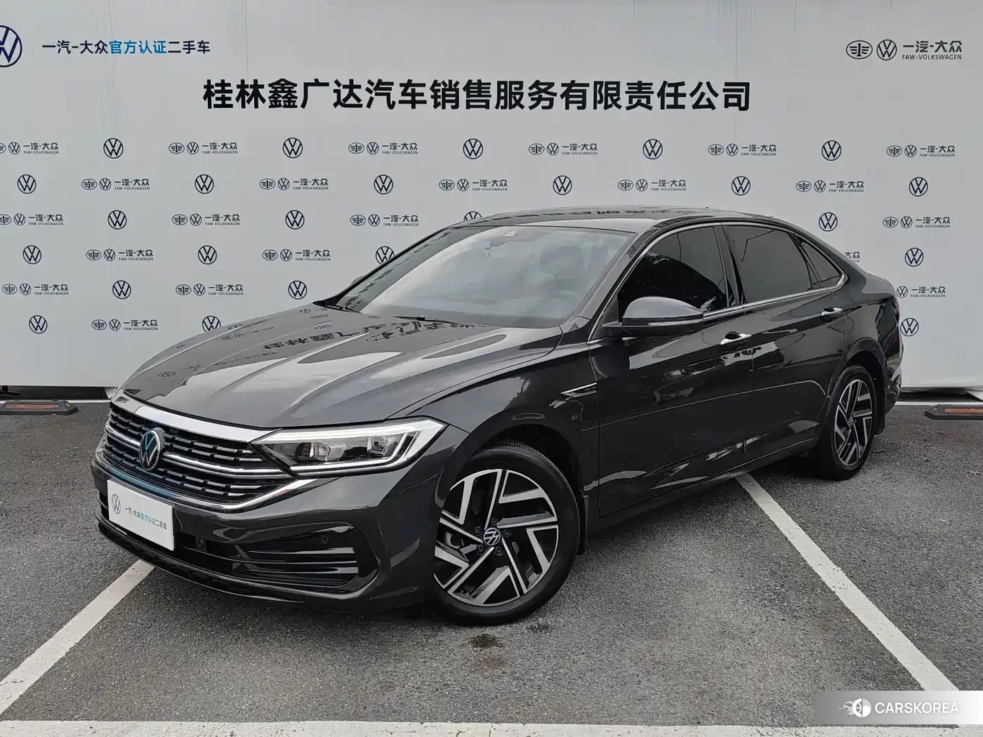 Volkswagen Sagitar id 4617155 из Китая 7