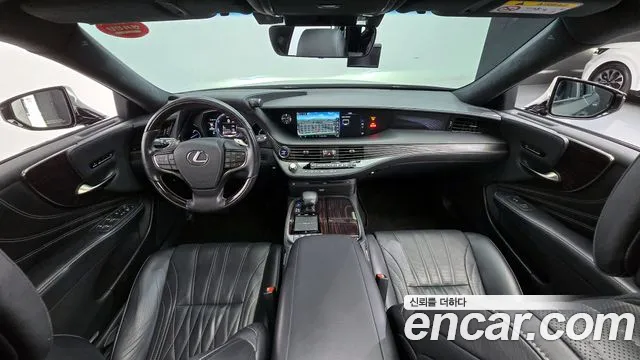 Lexus LS500h 5th generation id 2754125 из Кореи 17