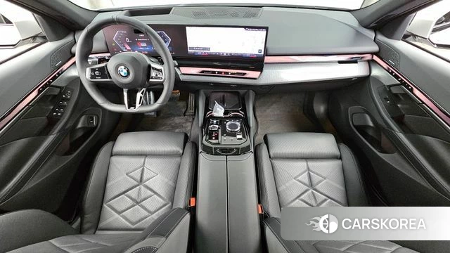 BMW 5 Series (G60) id 4649882 из Кореи 33