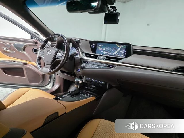 Lexus ES300h 7th generation id 4562282 из Кореи 17