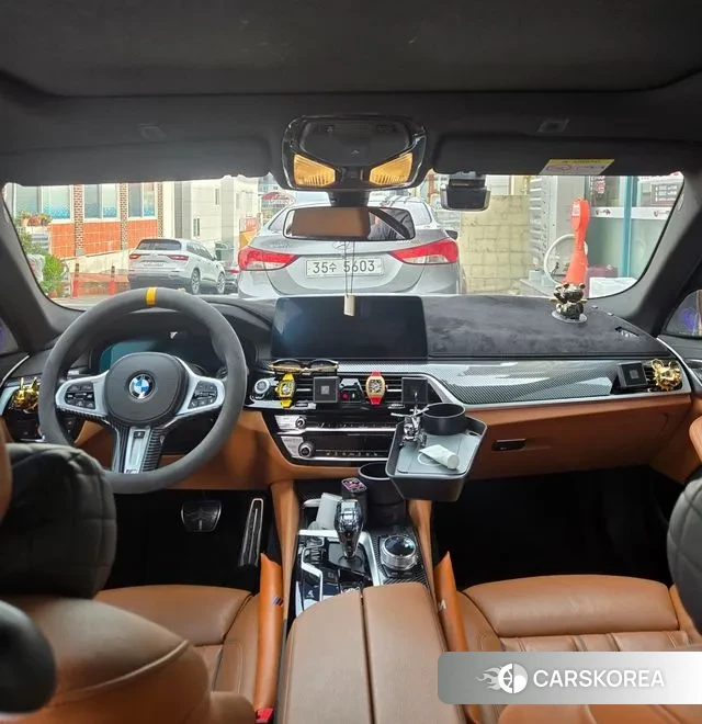 BMW 5 Series (G30) id 3519697 из Кореи 7